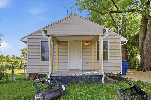 633 Neosha Avenue, Springfield Twp, OH 45505