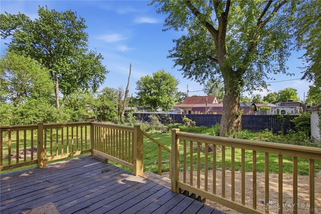 633 Neosha Avenue, Springfield Twp, OH 45505