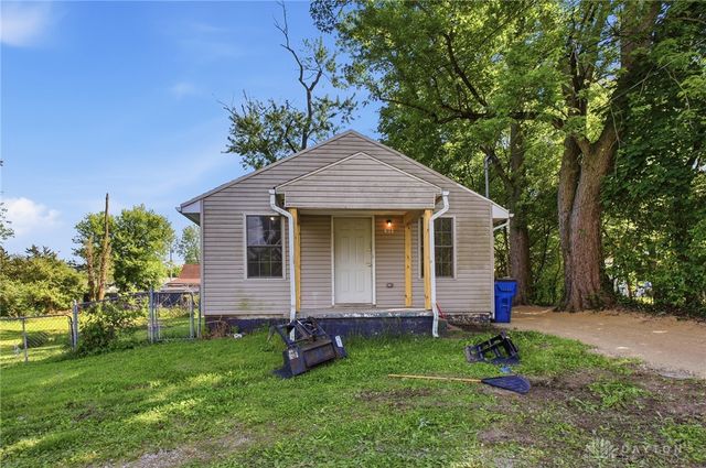 633 Neosha Avenue, Springfield Twp, OH 45505