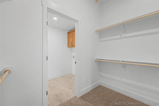 2072 130th Lane S, Jenks, OK 74037