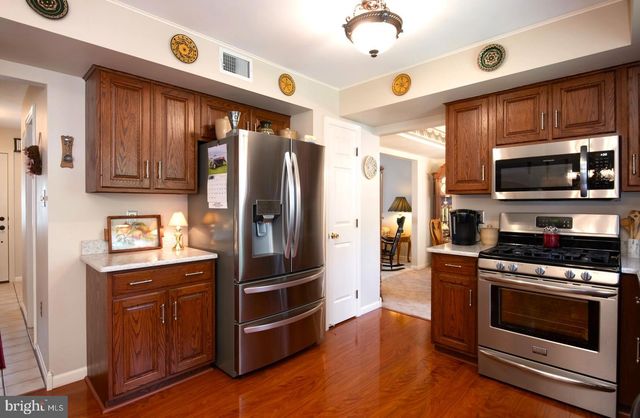 1404 FREDRICK BLVD, Reading, PA 19605