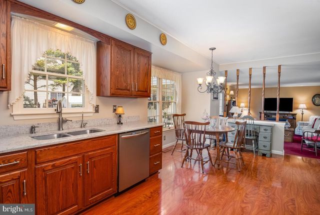 1404 FREDRICK BLVD, Reading, PA 19605