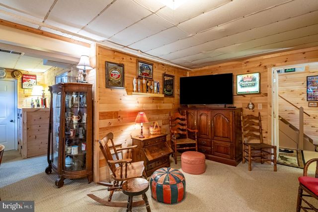 1404 FREDRICK BLVD, Reading, PA 19605