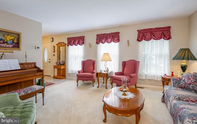 1404 FREDRICK BLVD, Reading, PA 19605