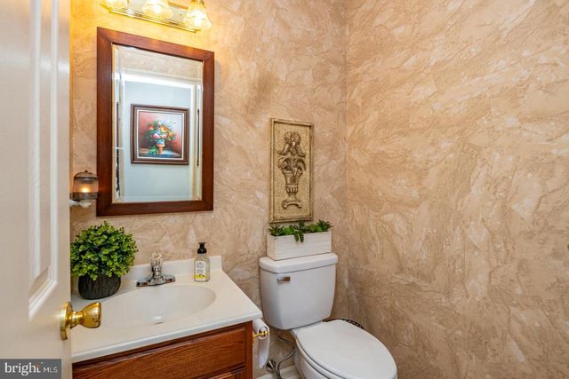 1404 FREDRICK BLVD, Reading, PA 19605