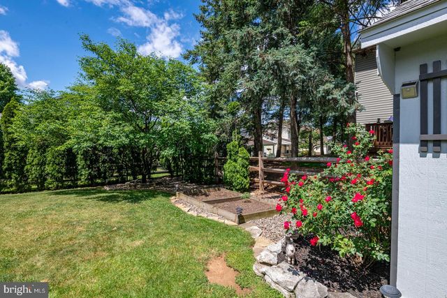 1404 FREDRICK BLVD, Reading, PA 19605