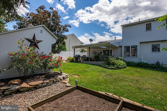 1404 FREDRICK BLVD, Reading, PA 19605