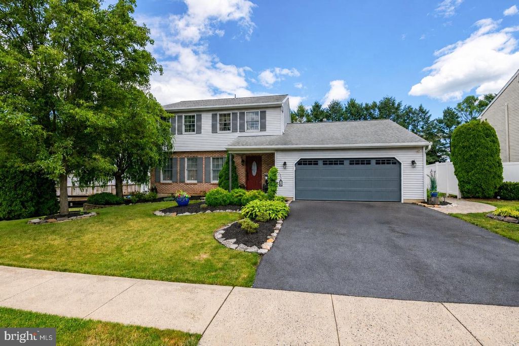 1404 FREDRICK BLVD, Reading, PA 19605