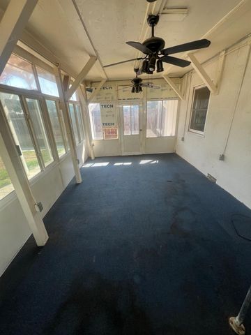 4804 N Diana Street, Fresno, CA 93726