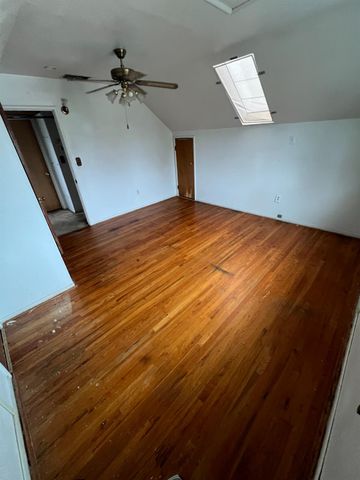 4804 N Diana Street, Fresno, CA 93726