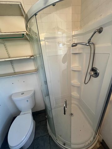 4804 N Diana Street, Fresno, CA 93726