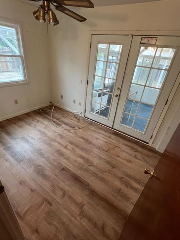 4804 N Diana Street, Fresno, CA 93726