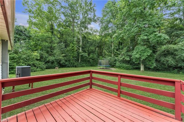 208 Locust ST, Suffolk, VA 23434
