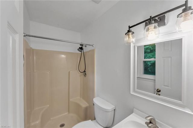 208 Locust ST, Suffolk, VA 23434