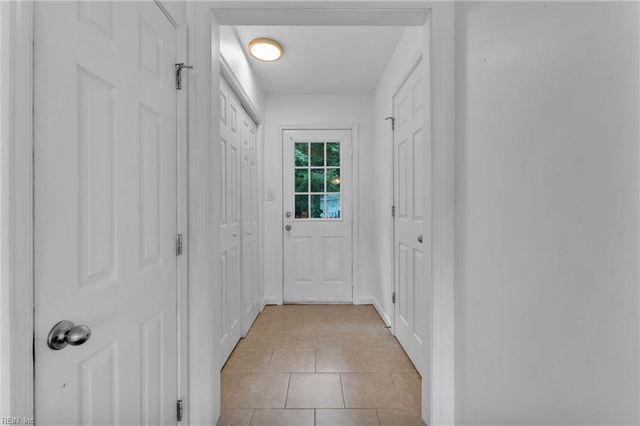 208 Locust ST, Suffolk, VA 23434