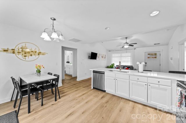 4117 Colebrook Road, Charlotte, NC 28215