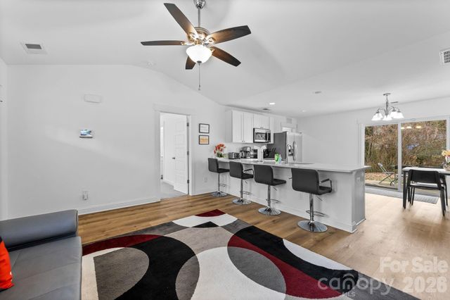 4117 Colebrook Road, Charlotte, NC 28215