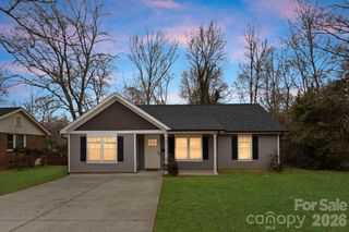 4117 Colebrook Road, Charlotte, NC 28215