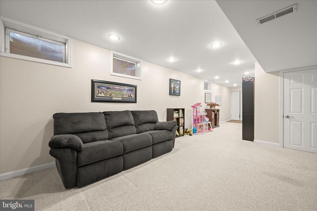 2963 BALI DR, Manchester, MD 21102