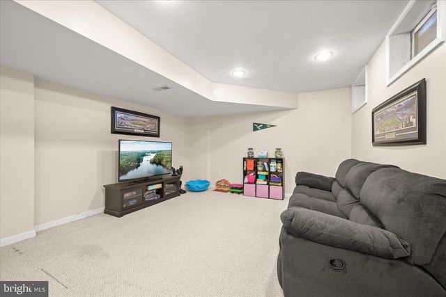 2963 BALI DR, Manchester, MD 21102