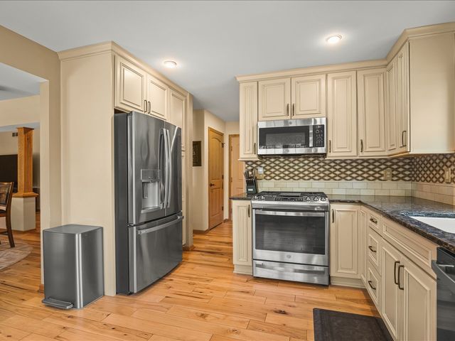 5980 Heritage Place, Loves Park, IL 61111