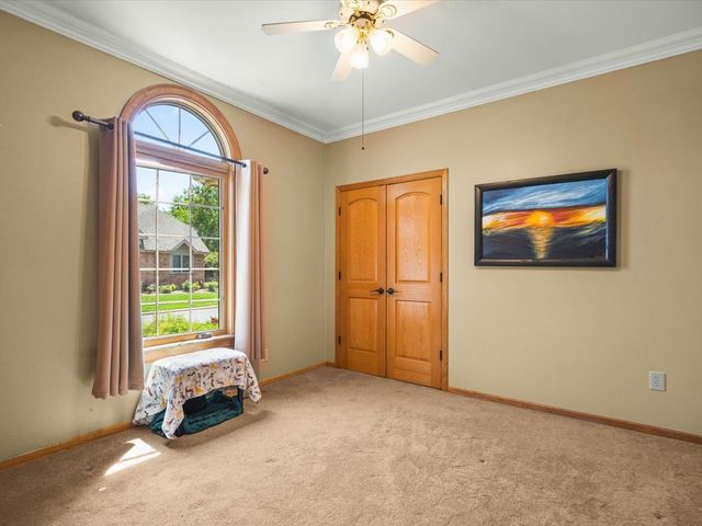 5980 Heritage Place, Loves Park, IL 61111