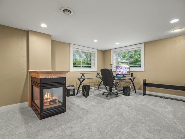 5980 Heritage Place, Loves Park, IL 61111