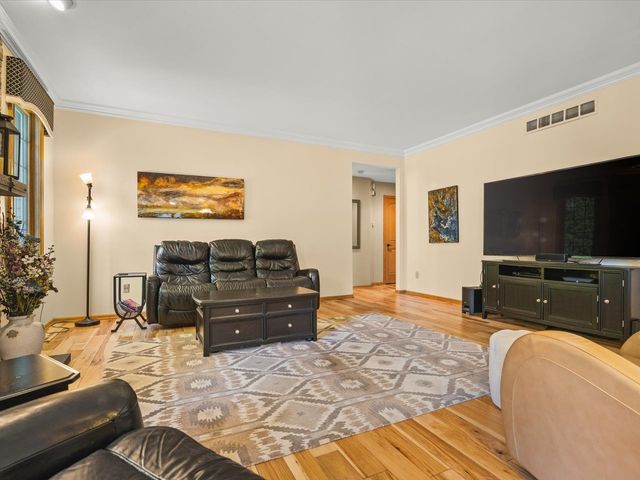 5980 Heritage Place, Loves Park, IL 61111
