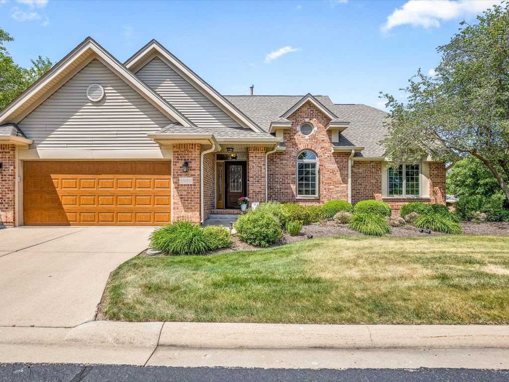 5980 Heritage Place, Loves Park, IL 61111