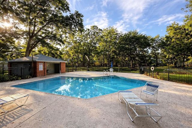 626 RED OAK CIRCLE 110, Altamonte Springs, FL 32701