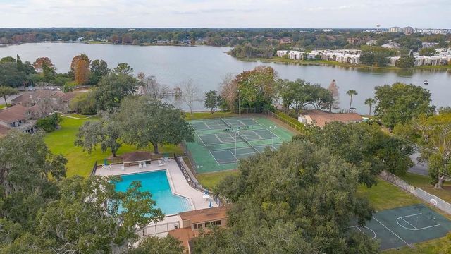 626 RED OAK CIRCLE 110, Altamonte Springs, FL 32701