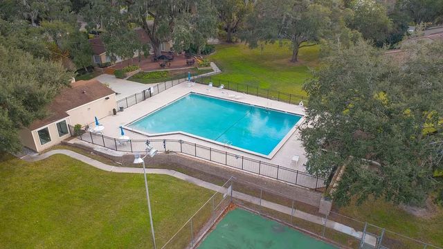 626 RED OAK CIRCLE 110, Altamonte Springs, FL 32701