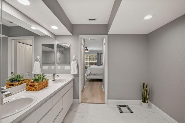 21523 WOODSTORK LANE, Lutz, FL 33549