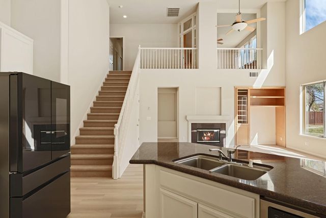 2062 Superior Ct, Tracy, CA 95304