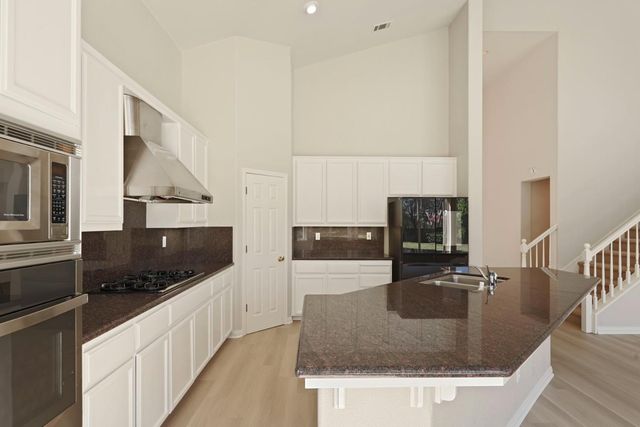 2062 Superior Ct, Tracy, CA 95304