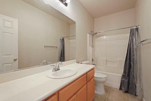 2062 Superior Ct, Tracy, CA 95304