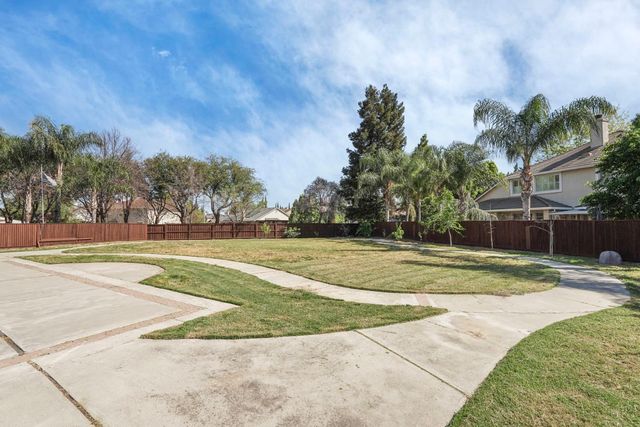 2062 Superior Ct, Tracy, CA 95304