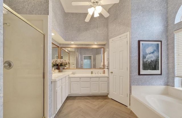 2827 Timber Briar Circle, Houston, TX 77059