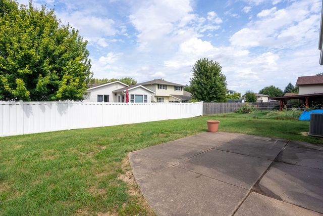 2118 W 30th Street, Davenport, IA 52804