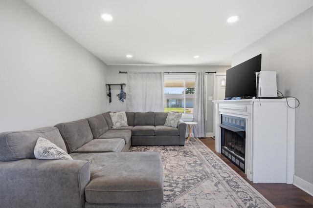 34573 Chope Place, Clinton Twp, MI 48035