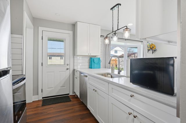 34573 Chope Place, Clinton Twp, MI 48035