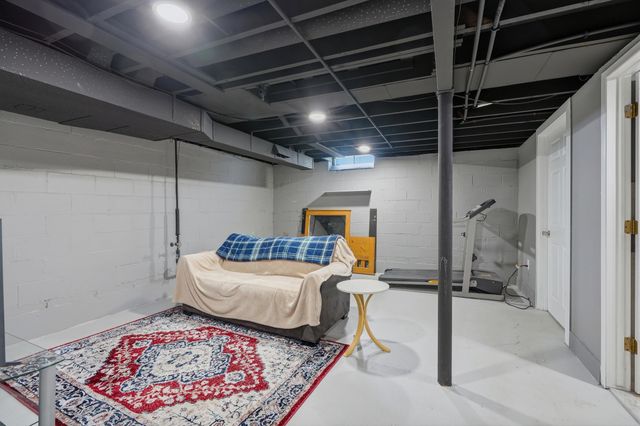 34573 Chope Place, Clinton Twp, MI 48035