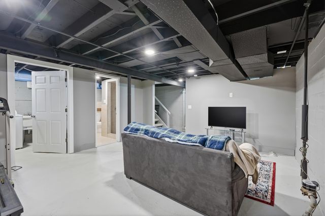 34573 Chope Place, Clinton Twp, MI 48035