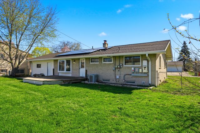 34573 Chope Place, Clinton Twp, MI 48035