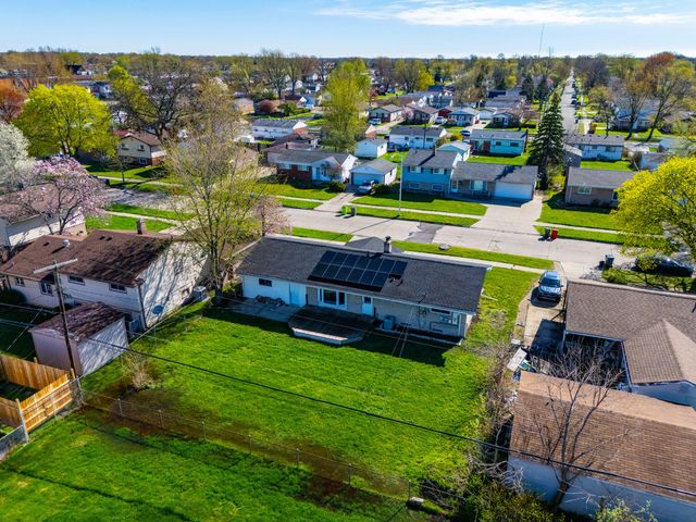 34573 Chope Place, Clinton Twp, MI 48035