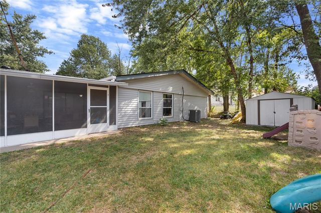 701 Chevron Drive, Mehlville, MO 63125
