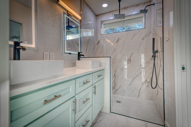 2370 San Marcus Avenue, Dallas, TX 75228