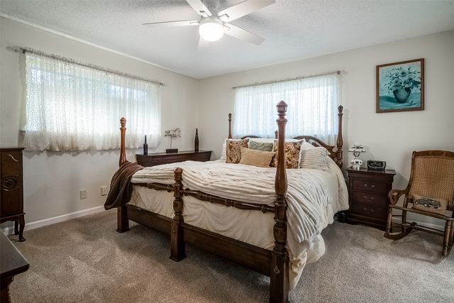 424 Ridgeview Road, Sherman, TX 75092