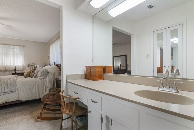 424 Ridgeview Road, Sherman, TX 75092