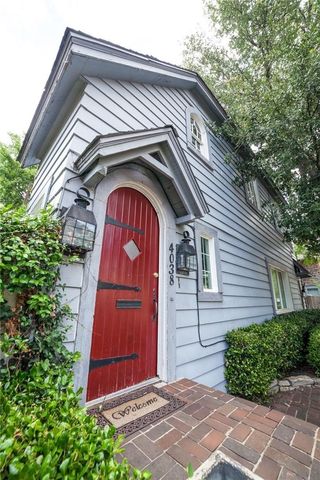 4038 N Roswell Street, Dallas, TX 75219